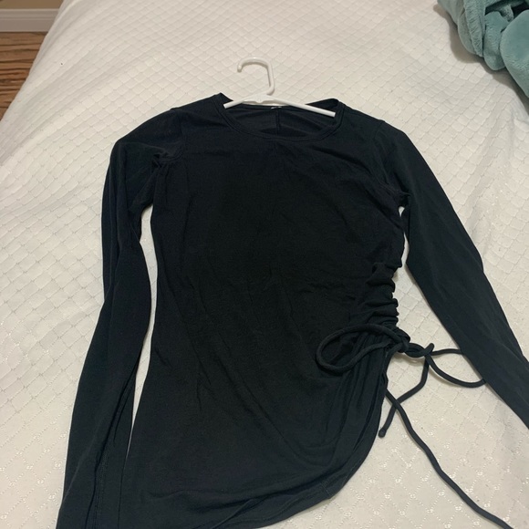 Lululemon - Picture 2 of 3